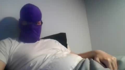 bennybueno online show from July 20, 2026, 3:21 am