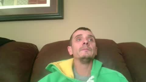 benny and innocentvixon online show from November 21, 2025, 4:49 pm