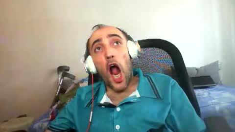 Snapshot of bentish chatting on October 4, 2025, 7:17 am bentish online show from October 4, 2025, 7:17 am