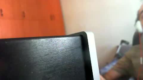 Snapshot of bentish chatting on October 10, 2025, 7:29 am bentish online show from October 10, 2025, 7:29 am