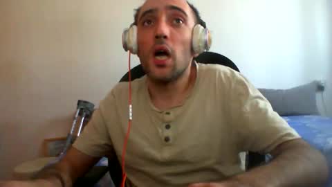 Snapshot of bentish chatting on October 21, 2025, 10:05 am bentish online show from October 21, 2025, 10:05 am