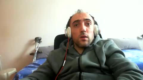 Snapshot of bentish chatting on March 24, 2026, 11:26 am bentish online show from March 24, 2026, 11:26 am