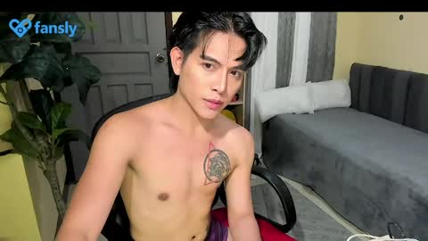 Snapshot of bentlyfuck chatting on May 1, 2026, 11:42 pm bentlyfuck online show from May 1, 2026, 11:42 pm
