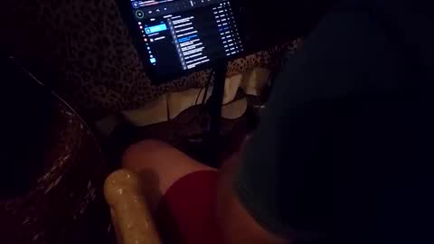 Snapshot of bentpilot chatting on September 18, 2025, 2:35 am bentpilot online show from September 18, 2025, 2:35 am