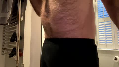 Snapshot of benz10001 chatting on January 6, 2025, 12:24 pm benz10001 online show from January 6, 2025, 12:24 pm