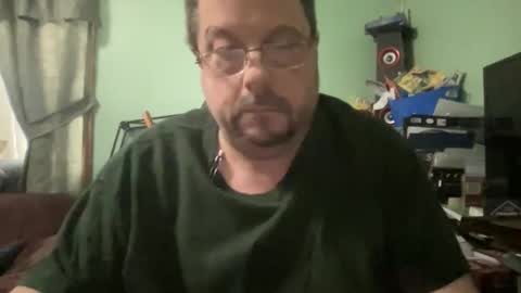 Snapshot of bepino1972 chatting on January 14, 2026, 5:51 pm bepino1972 online show from January 14, 2026, 5:51 pm