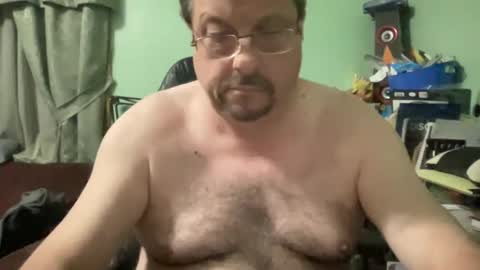 Snapshot of bepino7272 chatting on October 28, 2025, 3:21 am bepino7272 online show from October 28, 2025, 3:21 am