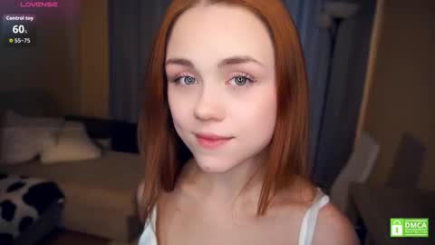 Snapshot of berenicefarran chatting on September 19, 2025, 8:16 am Ora Enderson online show from September 19, 2025, 8:16 am