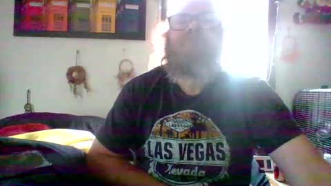 Snapshot of bergeeric1970 chatting on July 13, 2026, 6:33 pm bergeeric1970 online show from July 13, 2026, 6:33 pm