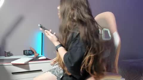 Snapshot of beriesniks chatting on September 27, 2025, 4:45 pm BeriesNiks online show from September 27, 2025, 4:45 pm