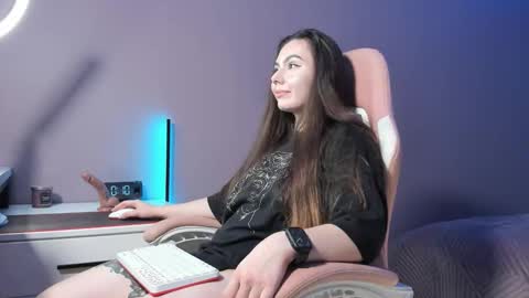 Snapshot of beriesniks chatting on October 2, 2025, 5:09 pm BeriesNiks online show from October 2, 2025, 5:09 pm