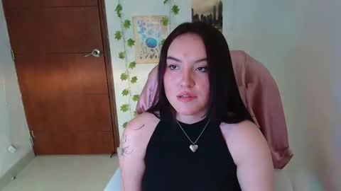 Berlin  online show from February 12, 2025, 9:54 pm