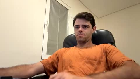 Berltex online show from November 18, 2025, 7:35 am