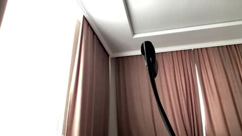 Snapshot of bernadetteglay chatting on March 20, 2026, 4:06 am Ray online show from March 20, 2026, 4:06 am