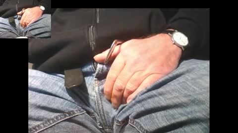 bernardo1968 online show from December 8, 2024, 7:00 pm