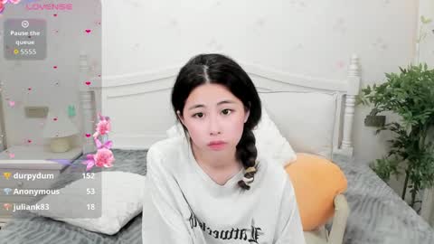 berniceafra online show from April 19, 2026, 6:10 pm