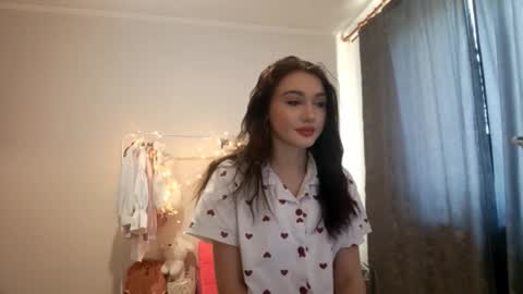 Amber online show from February 4, 2026, 9:26 am