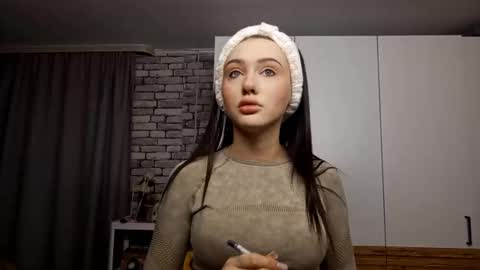 Amber online show from February 7, 2026, 1:15 pm