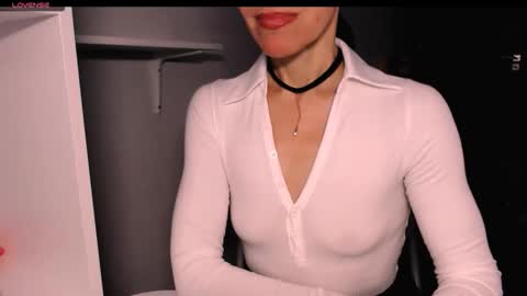 berry2024 online show from January 18, 2026, 7:23 am