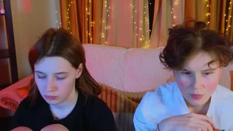 Your sweet Tara and Eva online show from December 22, 2025, 4:48 pm