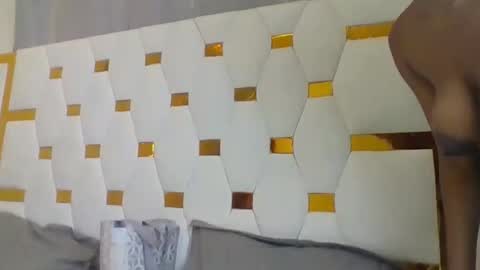 berryl online show from November 9, 2025, 7:01 pm