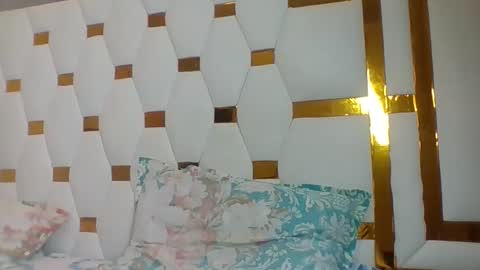 berryl online show from December 22, 2025, 7:00 pm