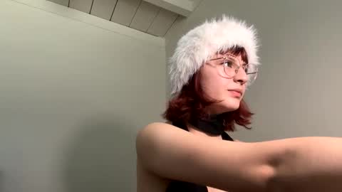 berserker_avi online show from November 3, 2025, 9:16 pm