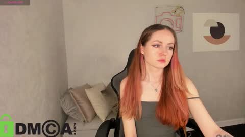 Snapshot of berta_kelly chatting on October 14, 2025, 1:17 am Berta  online show from October 14, 2025, 1:17 am