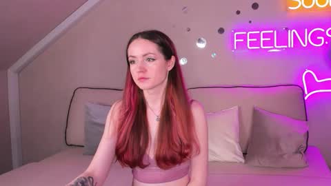 Snapshot of berta_kelly chatting on October 30, 2025, 1:18 am Berta  online show from October 30, 2025, 1:18 am