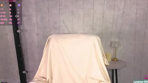 Berta  online show from May 8, 2026, 1:11 am
