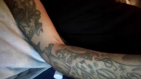 ToxicPipe757 online show from September 28, 2025, 2:06 am
