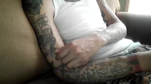 Snapshot of bertdollaz757 chatting on March 15, 2026, 3:18 pm ToxicPipe757 online show from March 15, 2026, 3:18 pm