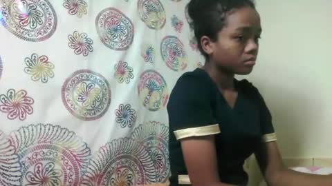 berthaldy659759 online show from May 18, 2026, 5:13 am