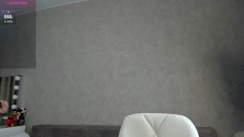 best__angelica online show from November 3, 2025, 3:57 pm