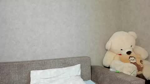 Snapshot of best__angelica chatting on June 9, 2026, 5:24 pm best__angelica online show from June 9, 2026, 5:24 pm