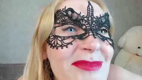 Snapshot of best__angelica chatting on June 15, 2026, 7:38 pm best__angelica online show from June 15, 2026, 7:38 pm