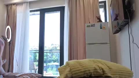 best_ass2000 online show from May 9, 2026, 8:08 am