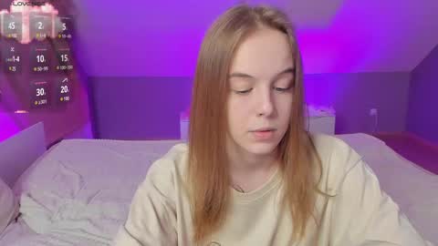 Danny and Kira online show from March 11, 2025, 11:44 am