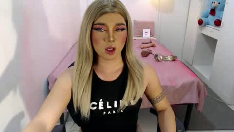 bestgirljulia online show from September 27, 2025, 11:26 am