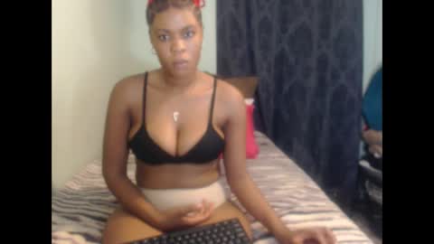 bestlia online show from March 9, 2025, 9:25 pm