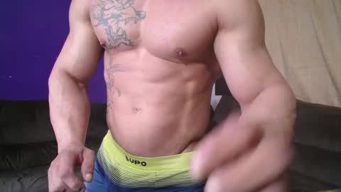 Snapshot of bestmuscle chatting on December 30, 2024, 5:02 pm bestmuscle online show from December 30, 2024, 5:02 pm
