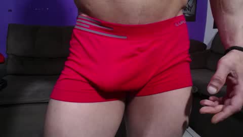 Snapshot of bestmuscle chatting on February 19, 2025, 4:01 am bestmuscle online show from February 19, 2025, 4:01 am