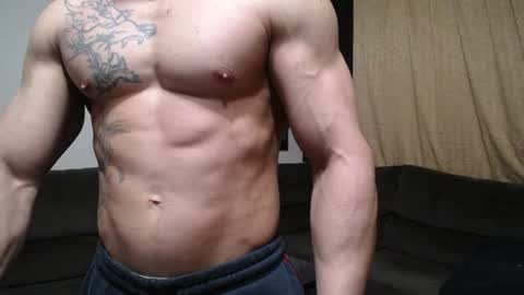 Snapshot of bestmuscle chatting on June 28, 2026, 8:59 pm bestmuscle online show from June 28, 2026, 8:59 pm