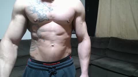 Snapshot of bestmuscle chatting on July 12, 2026, 9:17 pm bestmuscle online show from July 12, 2026, 9:17 pm