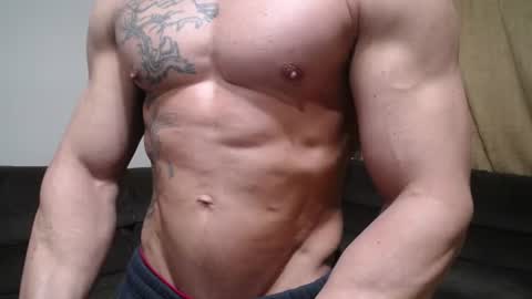 Snapshot of bestmuscle chatting on July 14, 2026, 10:26 pm bestmuscle online show from July 14, 2026, 10:26 pm
