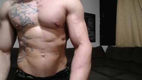 Snapshot of bestmuscle chatting on July 21, 2026, 9:28 pm bestmuscle online show from July 21, 2026, 9:28 pm