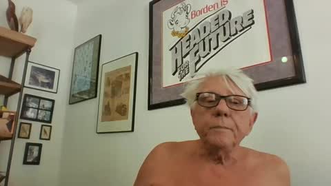bestshot1951 online show from January 13, 2025, 5:23 pm