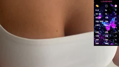 Snapshot of bestteya chatting on October 8, 2025, 11:19 am Teya online show from October 8, 2025, 11:19 am