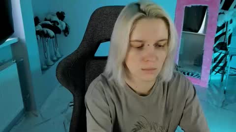 Snapshot of bethanycloud chatting on February 12, 2026, 5:24 am Bethany online show from February 12, 2026, 5:24 am