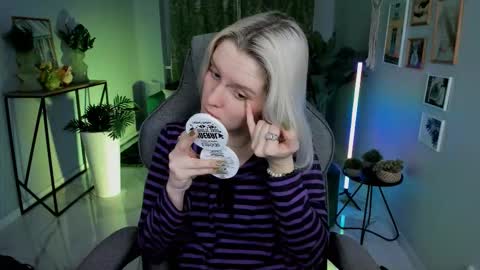 Snapshot of bethanycloud chatting on March 14, 2026, 5:35 am Bethany online show from March 14, 2026, 5:35 am